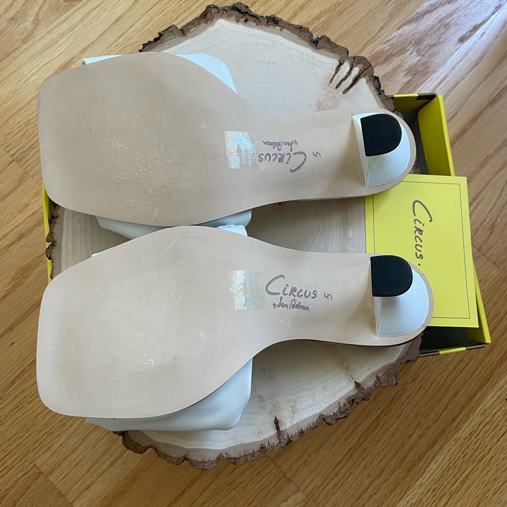 Circus by Sam Edelman Slade Ruffled Slide Sandals - Picture 4 of 5